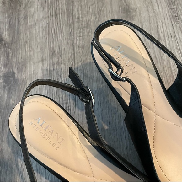 ALFANI Babbsy Black Leather Pointed Toe Slingback Kitten Heels - Picture 4 of 11